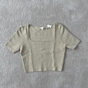 NWT All Row Ribbed Crop Top